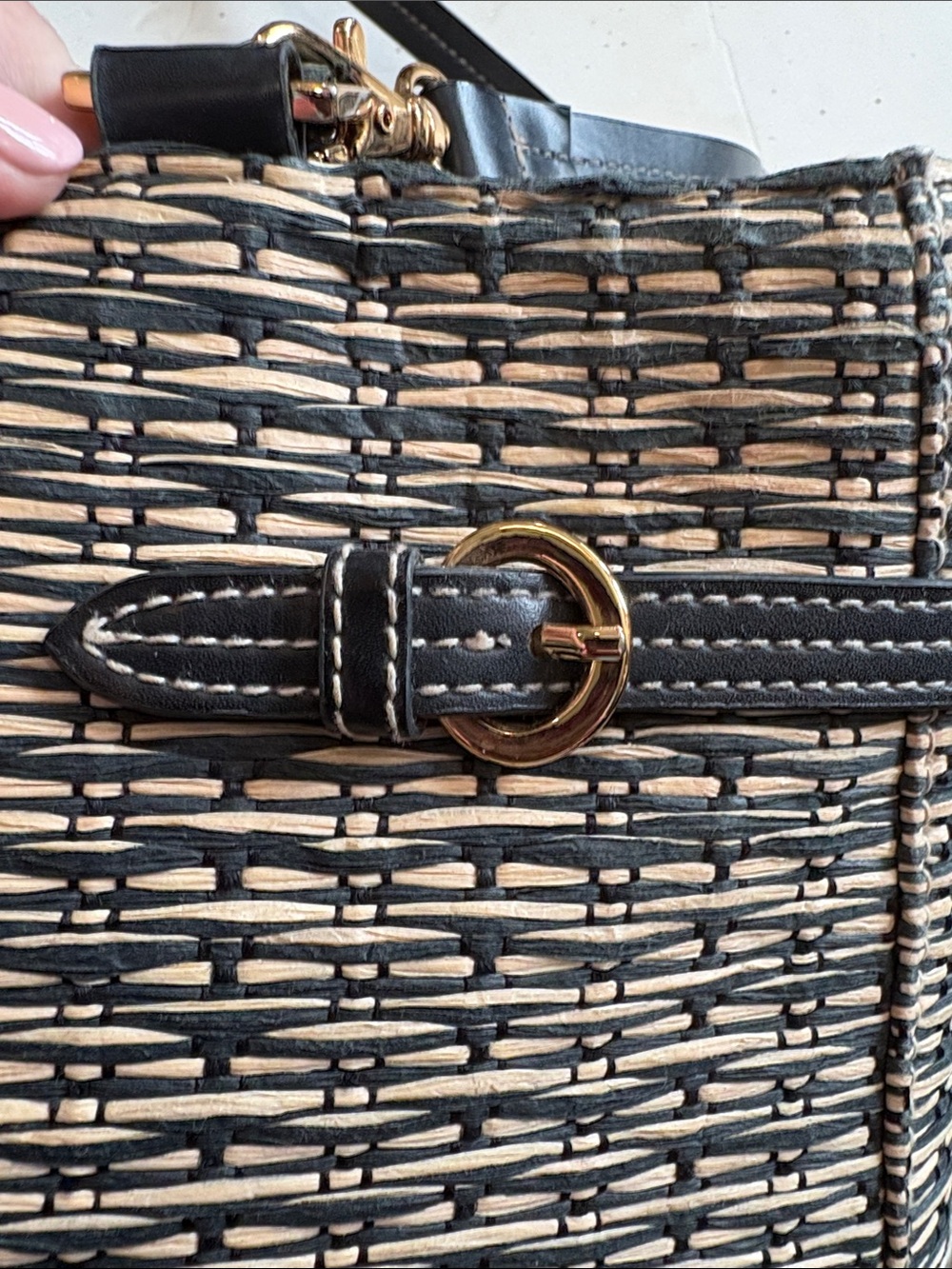 Etienne Aigner Woven Straw Tote with Black Trim Jakarta collection. Minor flaw - Picture 5 of 9